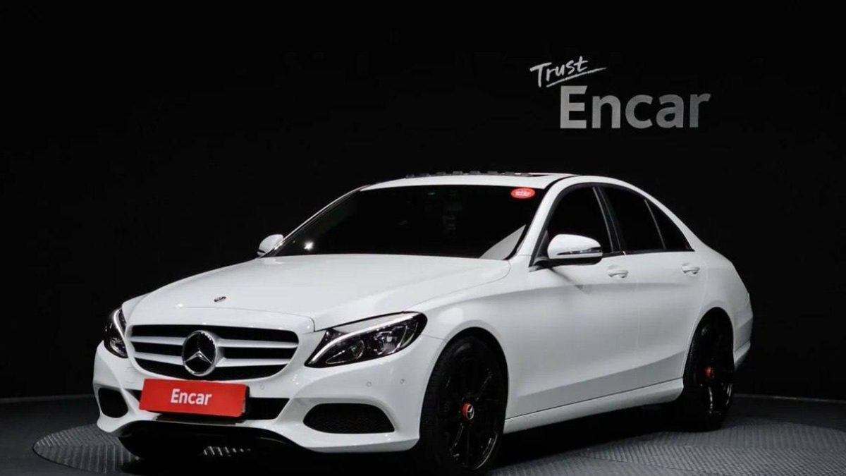 Mercedes-Benz C-Class C200d 2017 из Кореи - фото автомобиля из карточки компании
