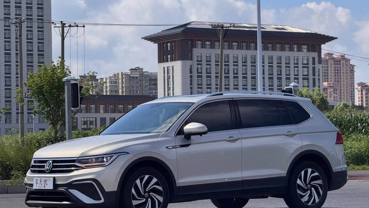 Volkswagen Tiguan 2023 из Китая - фото автомобиля из карточки компании