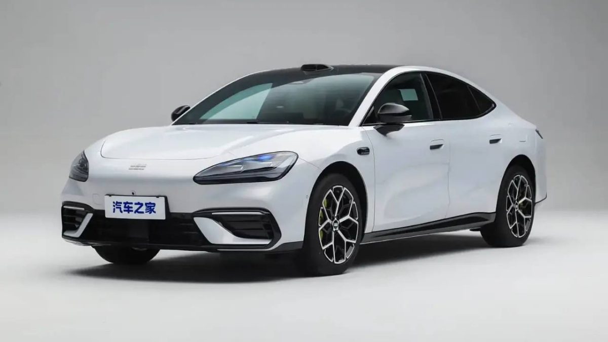 Geely Galaxy TT 2026 из Китая - фото автомобиля из карточки компании