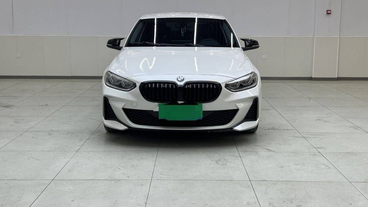 BMW 1 Series 120i M 2021 из Китая под ключ - фото автомобиля из карточки компании
