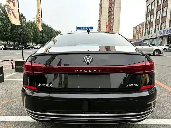 Volkswagen Passat, 2023 г.