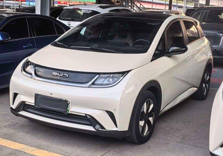 BYD Dolphin 2024 из Китая под ключ - фото автомобиля из карточки компании