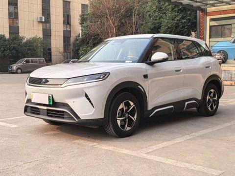 BYD Yuan UP 2025 из Китая под ключ - фото автомобиля из карточки компании