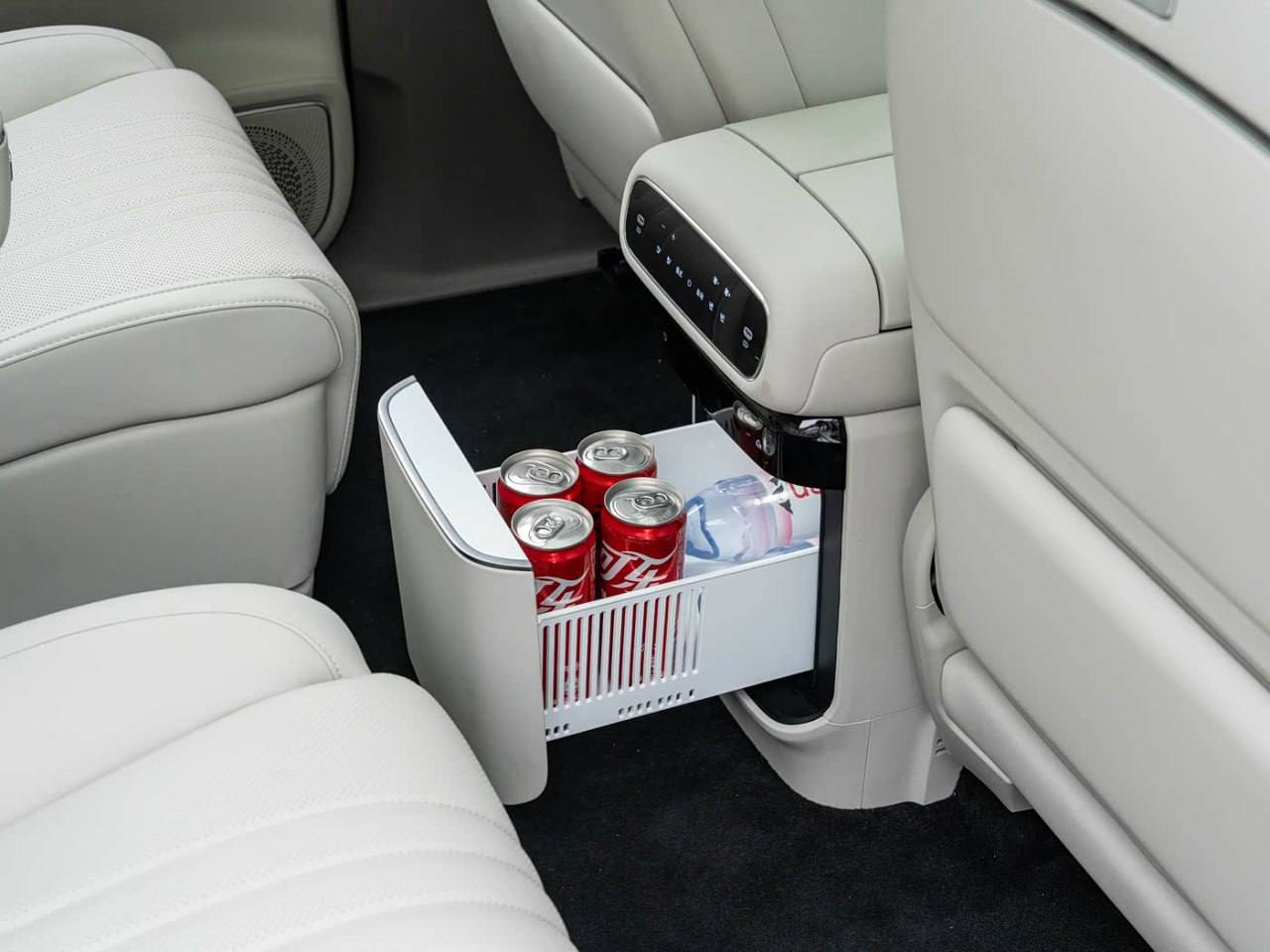 Geely Galaxy M9, 2026 г.