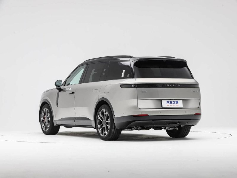 Lynk & Co 900 PHEV 2.0T, 2026 г.