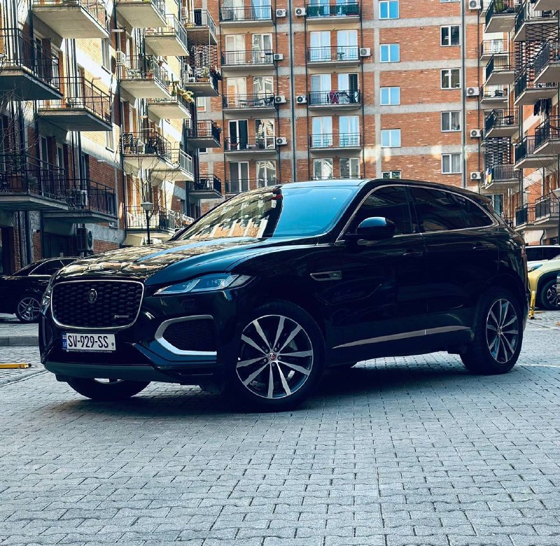 Jaguar F-Pace, 2023 г.