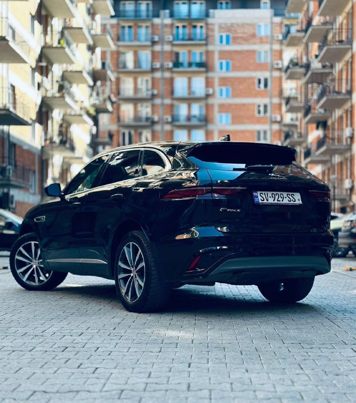 Jaguar F-Pace, 2023 г.