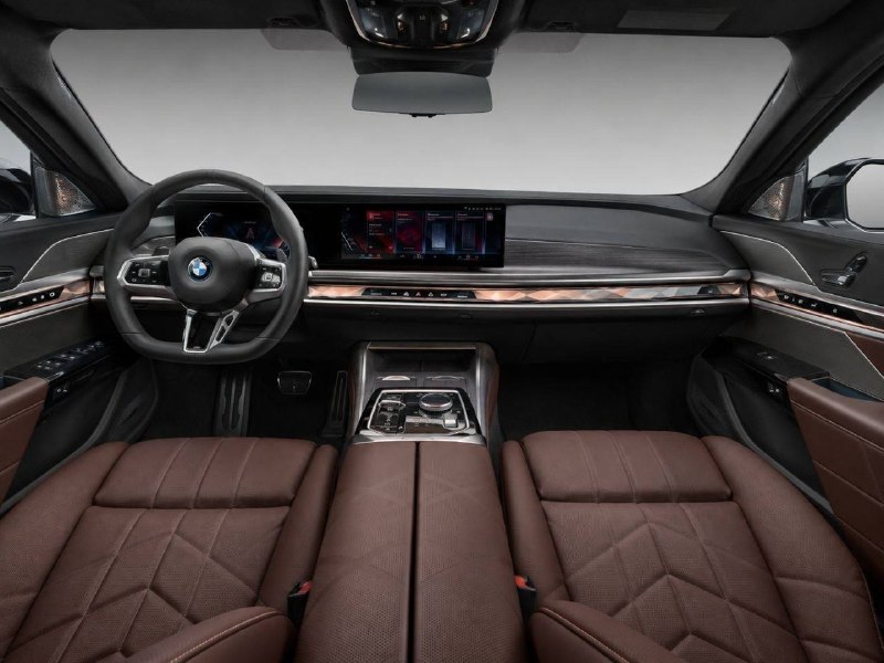 BMW 740d, 2026 г.