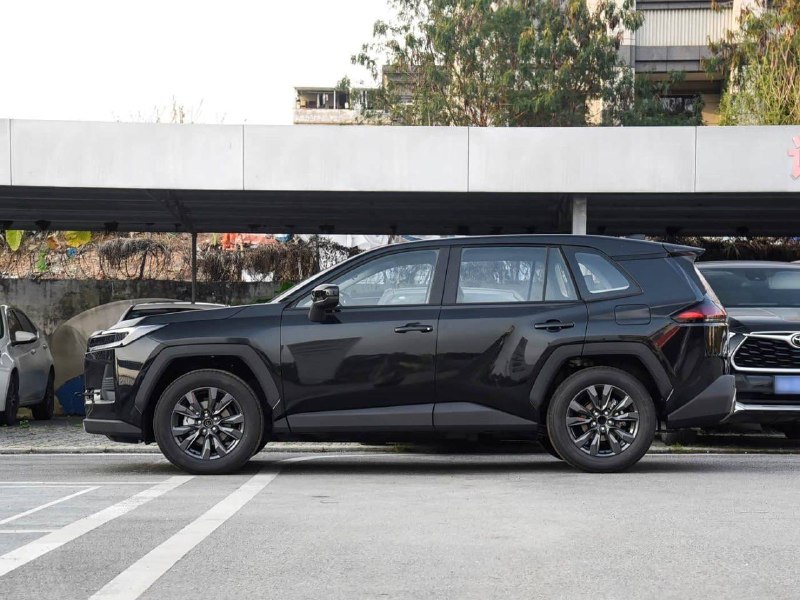 Toyota RAV4, 2026 г.