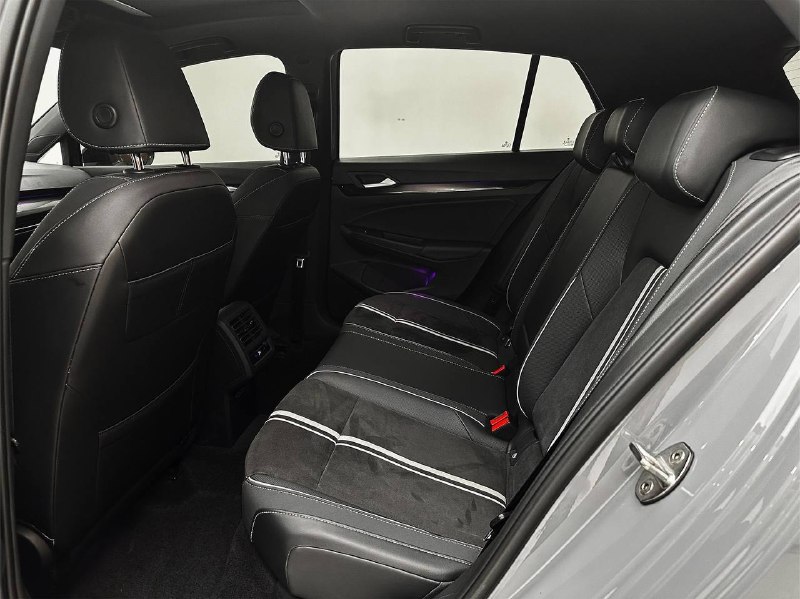 Volkswagen Golf 280TSI, 2021 г.