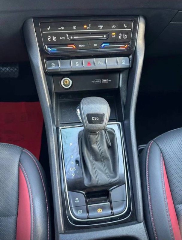 Skoda Karoq, 2022 г.