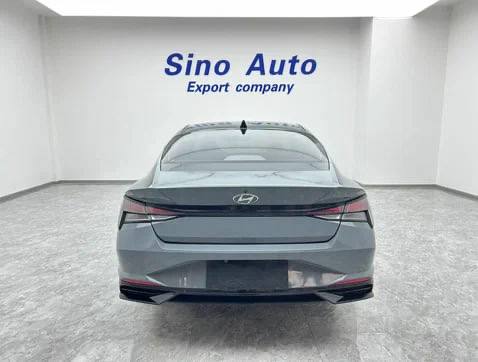 Hyundai Elantra, 2022 г.