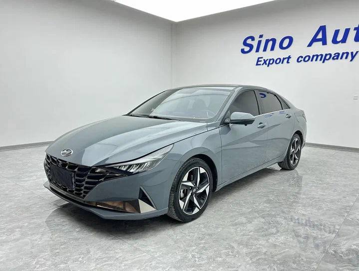 Hyundai Elantra, 2022 г.