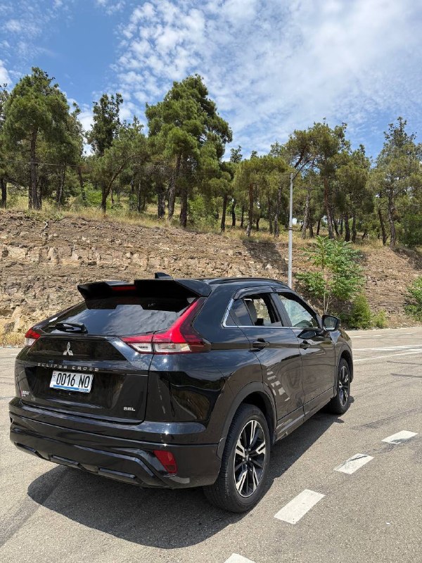Mitsubishi Eclipse Cross SE, 2023 г.