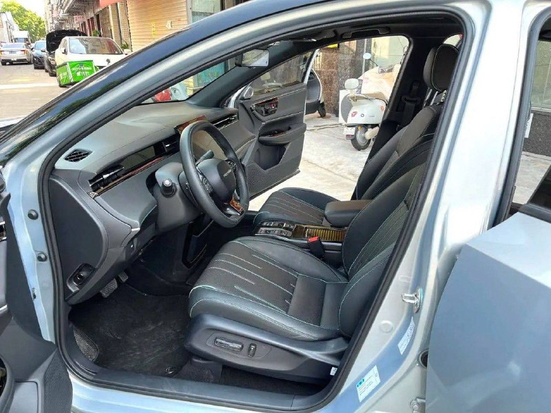 Honda e:NP2, 2024 г.