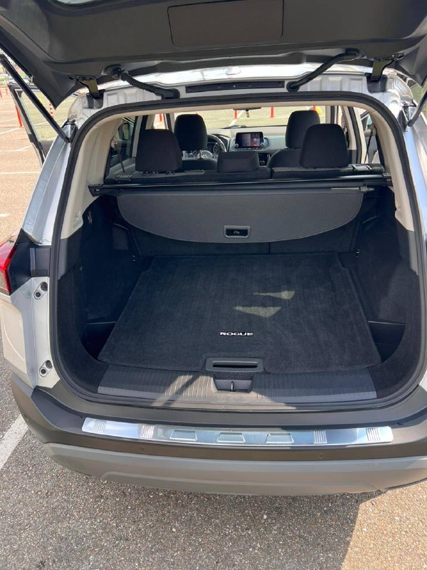 Nissan Rogue SV, 2022 г.