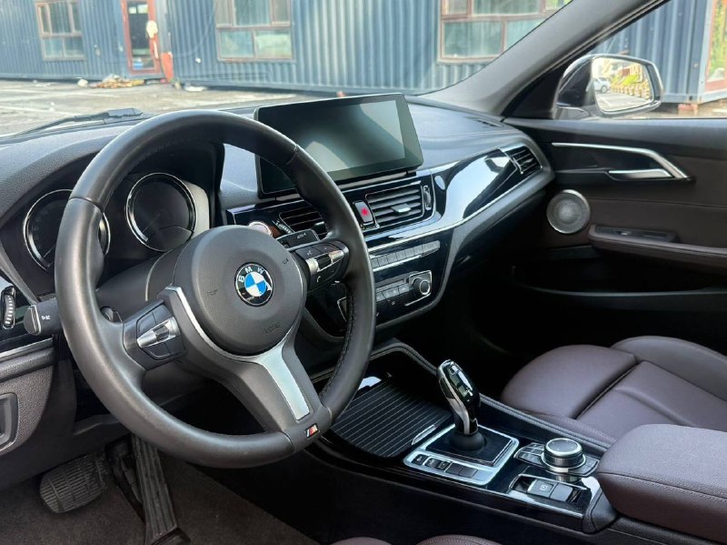 BMW 120i, 2022 г.