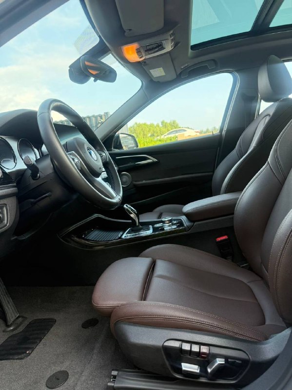 BMW 120i, 2022 г.