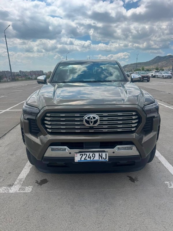 Toyota Tacoma Double Cab, 2024 г.