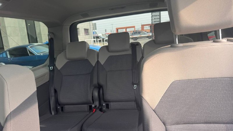 Volkswagen Multivan, 2023 г.