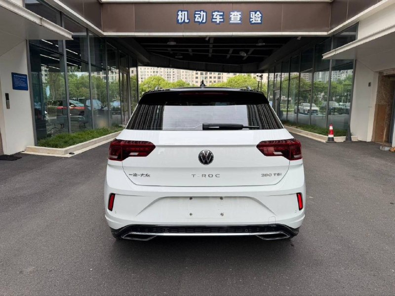 Volkswagen T-Roc R-Line, 2022 г.