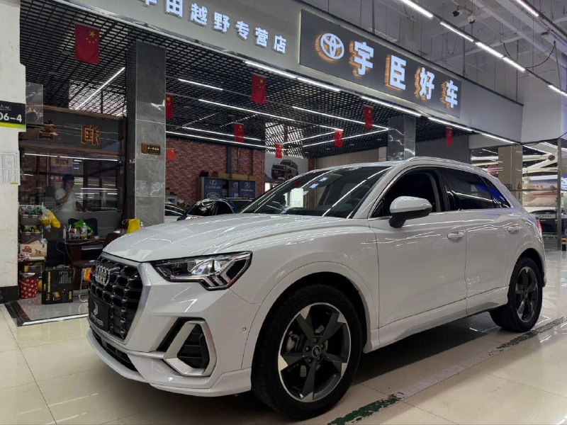 Audi Q3, 2023 г.