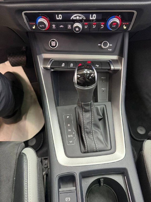 Audi Q3, 2023 г.