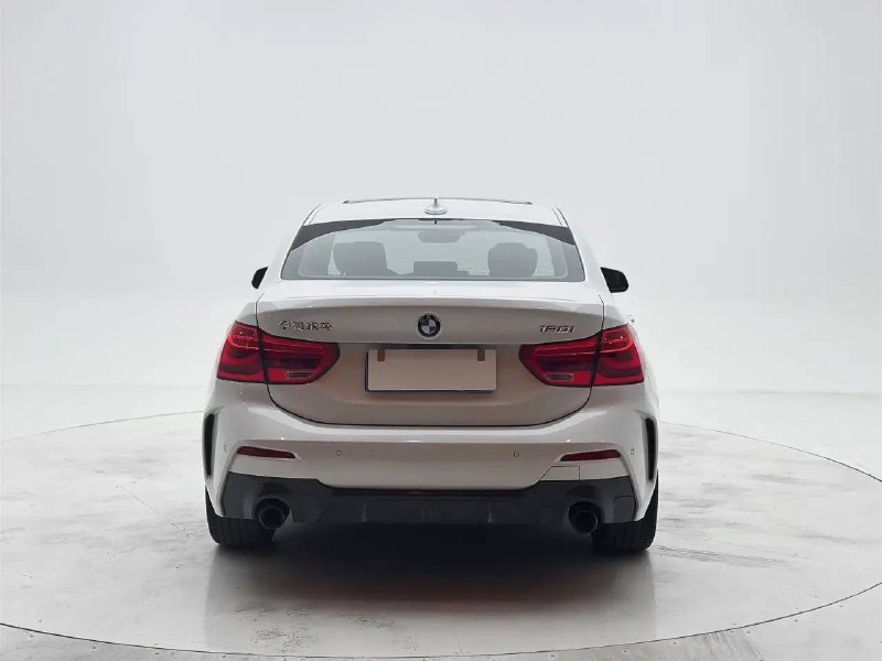 BMW 120i M Sport Shadow, 2022 г.