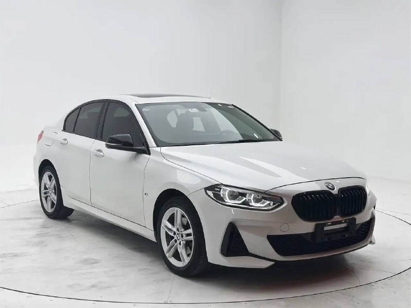 BMW 120i M Sport Shadow, 2022 г.