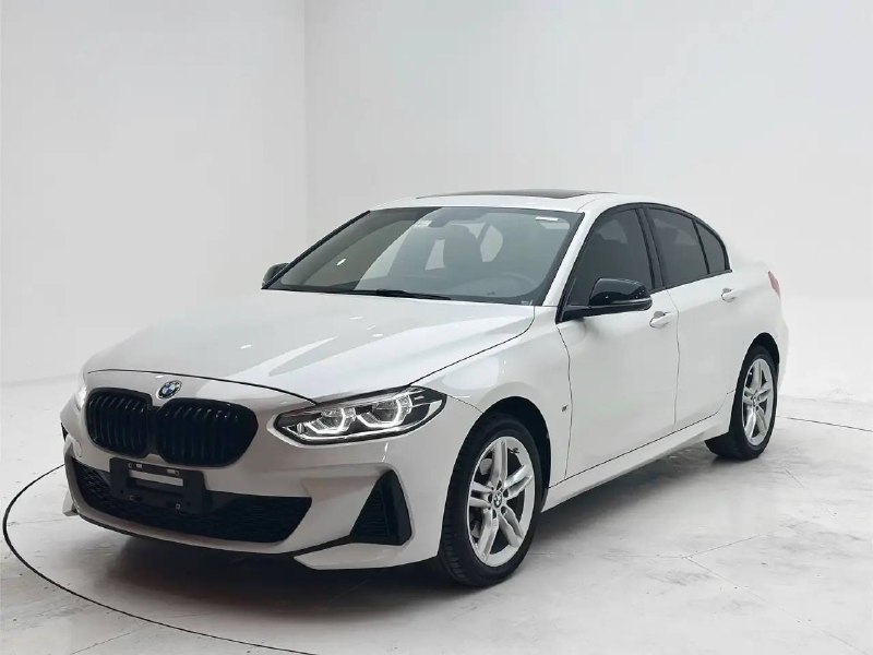 BMW 120i M Sport Shadow, 2022 г.