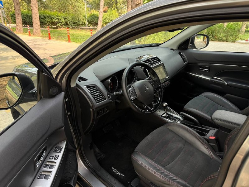 Mitsubishi Outlander Sport, 2022 г.