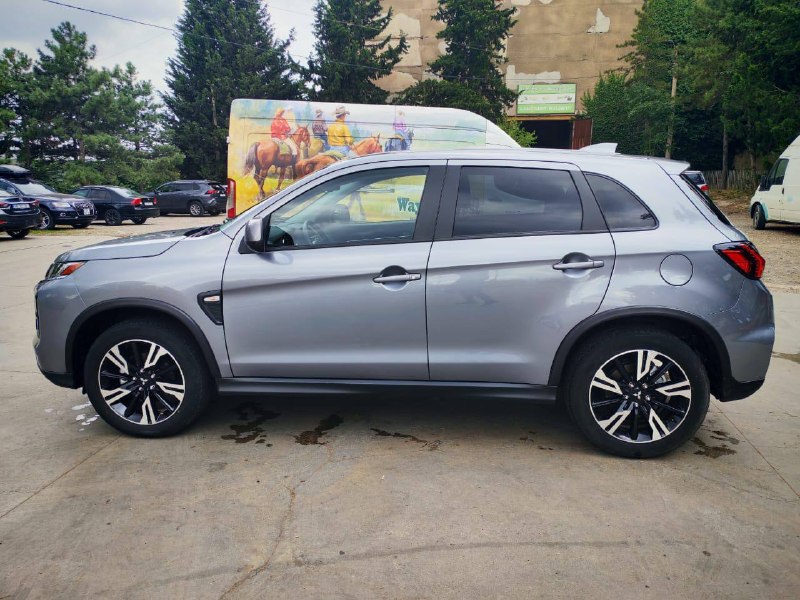 Mitsubishi Outlander Sport, 2023 г.