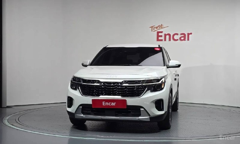 Kia Seltos Prestige, 2023 г.