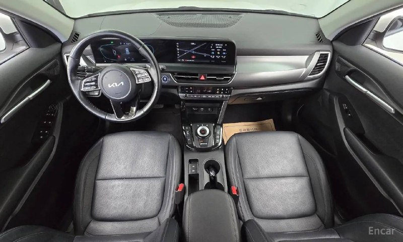 Kia Seltos Prestige, 2023 г.