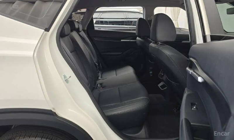 Kia Seltos Prestige, 2023 г.