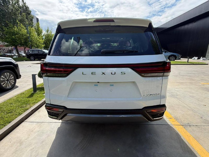 Lexus LX500d, 2026 г.