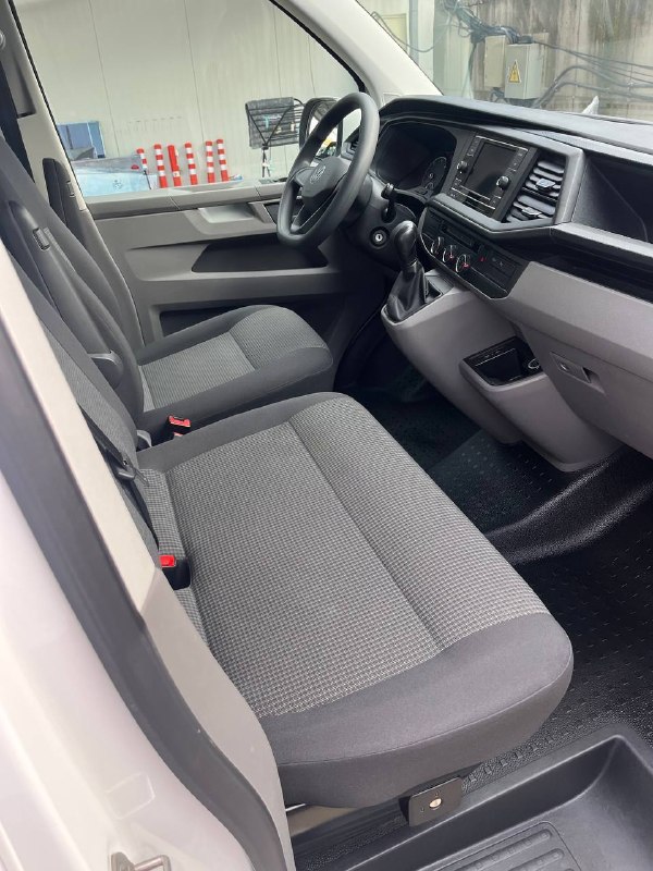 Volkswagen Transporter, 2022 г.