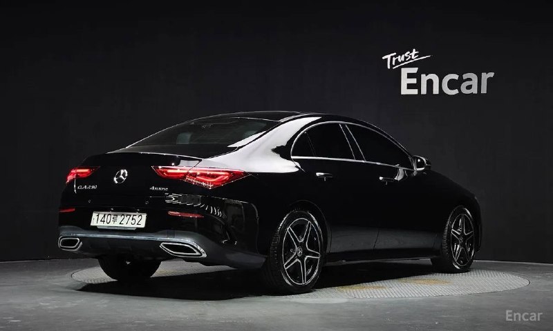 Mercedes-Benz CLA250 4MATIC, 2023 г.