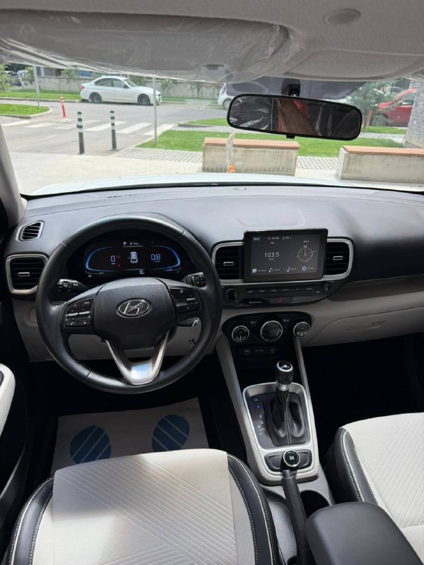 Hyundai Venue, 2023 г.