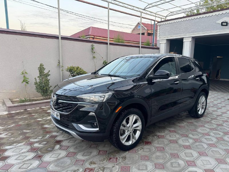 Buick Encore Preferred, 2023 г.