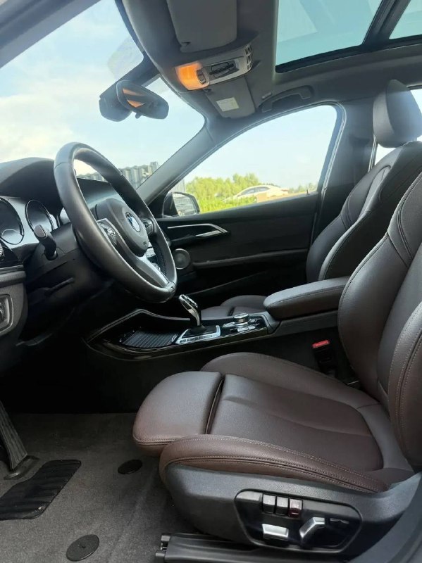BMW 120i M Sport Shadow, 2022 г.