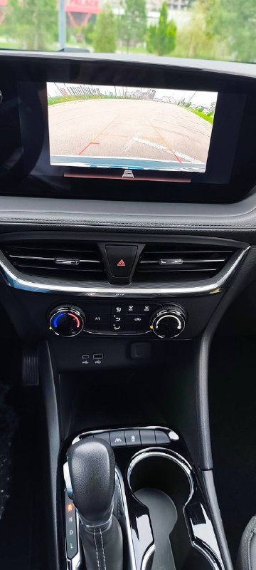 Buick Encore Preferred, 2024 г.