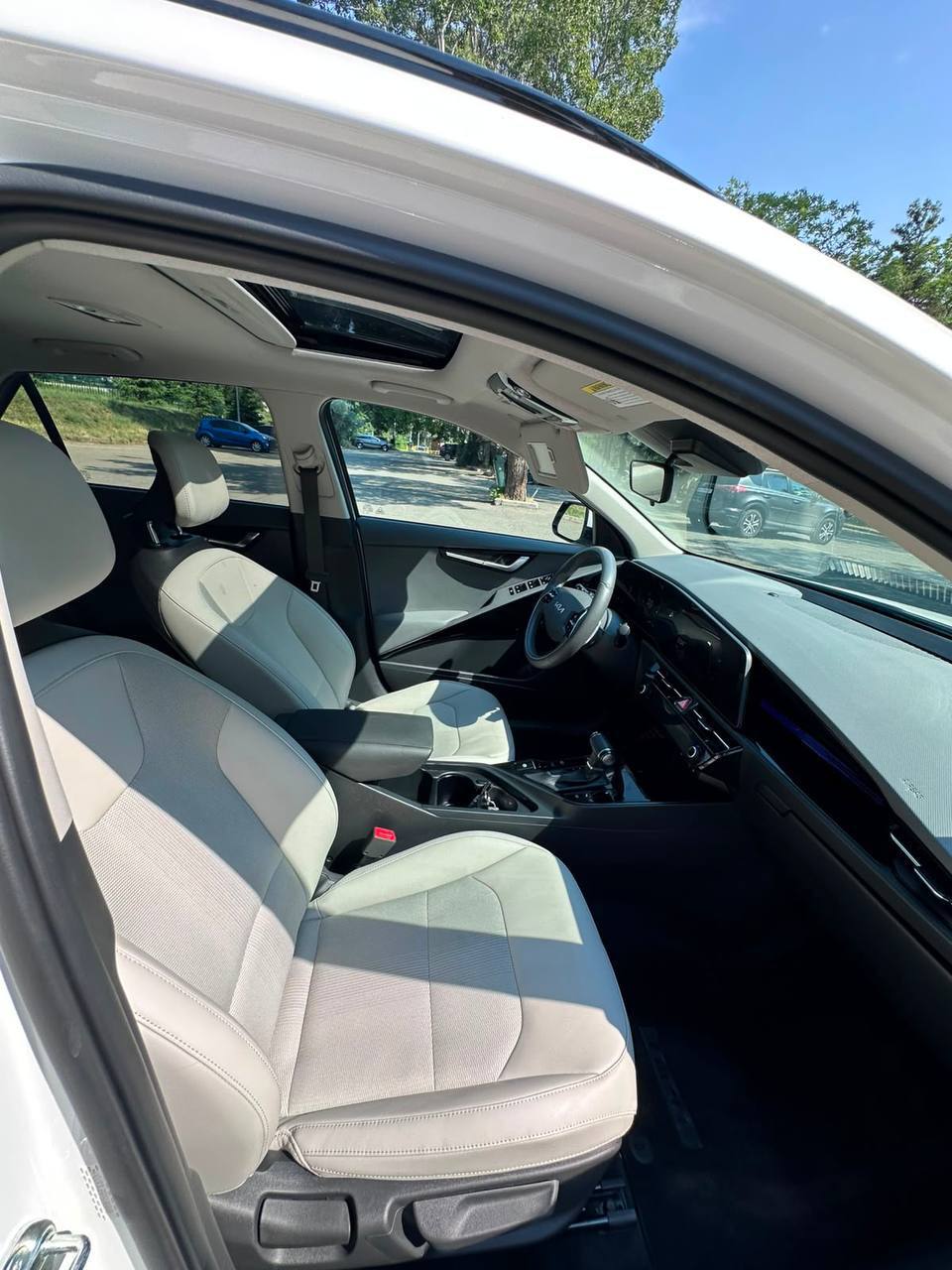 Kia Niro EX, 2023 г.