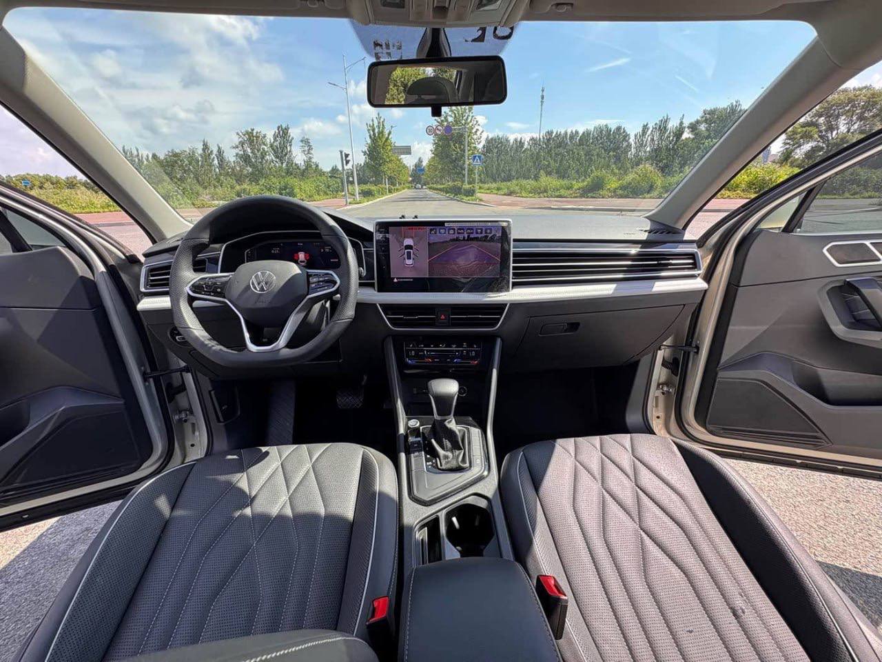Volkswagen Tiguan, 2023 г.
