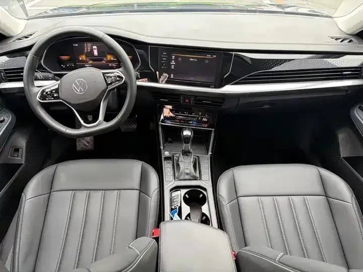 Volkswagen Passat, 2023 г.