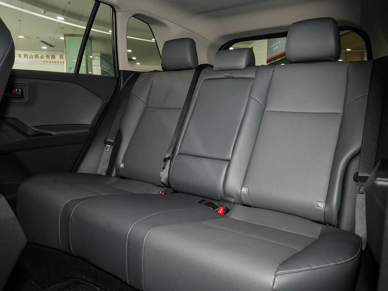 Toyota RAV4, 2026 г.