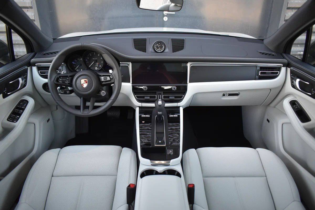 Porsche Macan T, 2026 г.