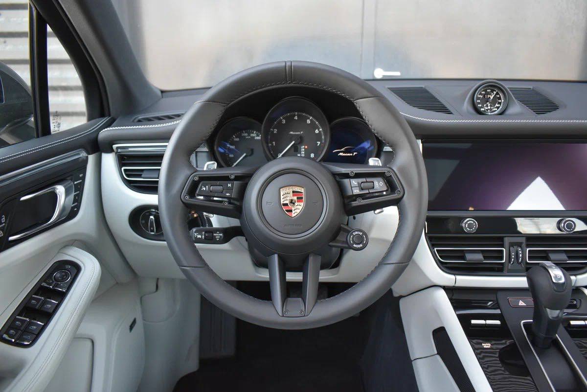 Porsche Macan T, 2026 г.