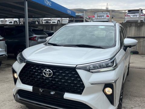 Toyota Veloz 2025 из Грузии, фото 1
