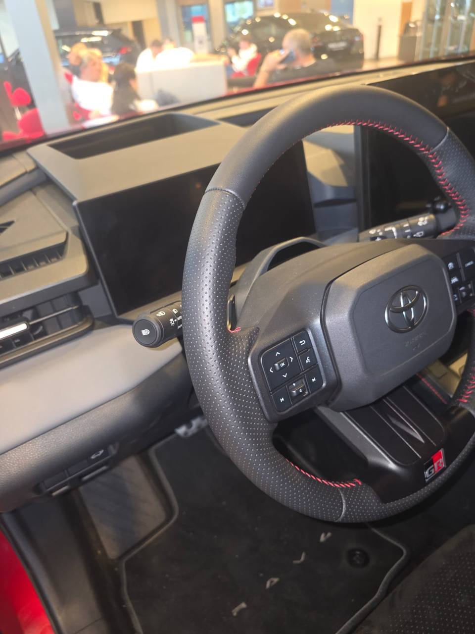Toyota RAV4, 2026 г.